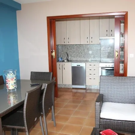 - 1 Bedroom With Sea Views - 0582 * סנשנשו