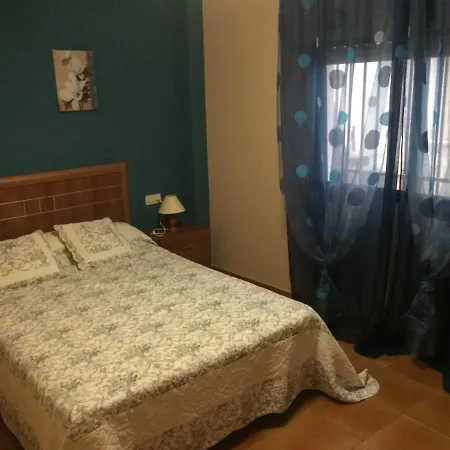 דירה - 1 Bedroom With Sea Views - 0582 *